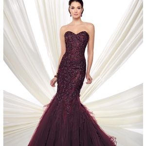 Mother’s of the bride Dress was worn once